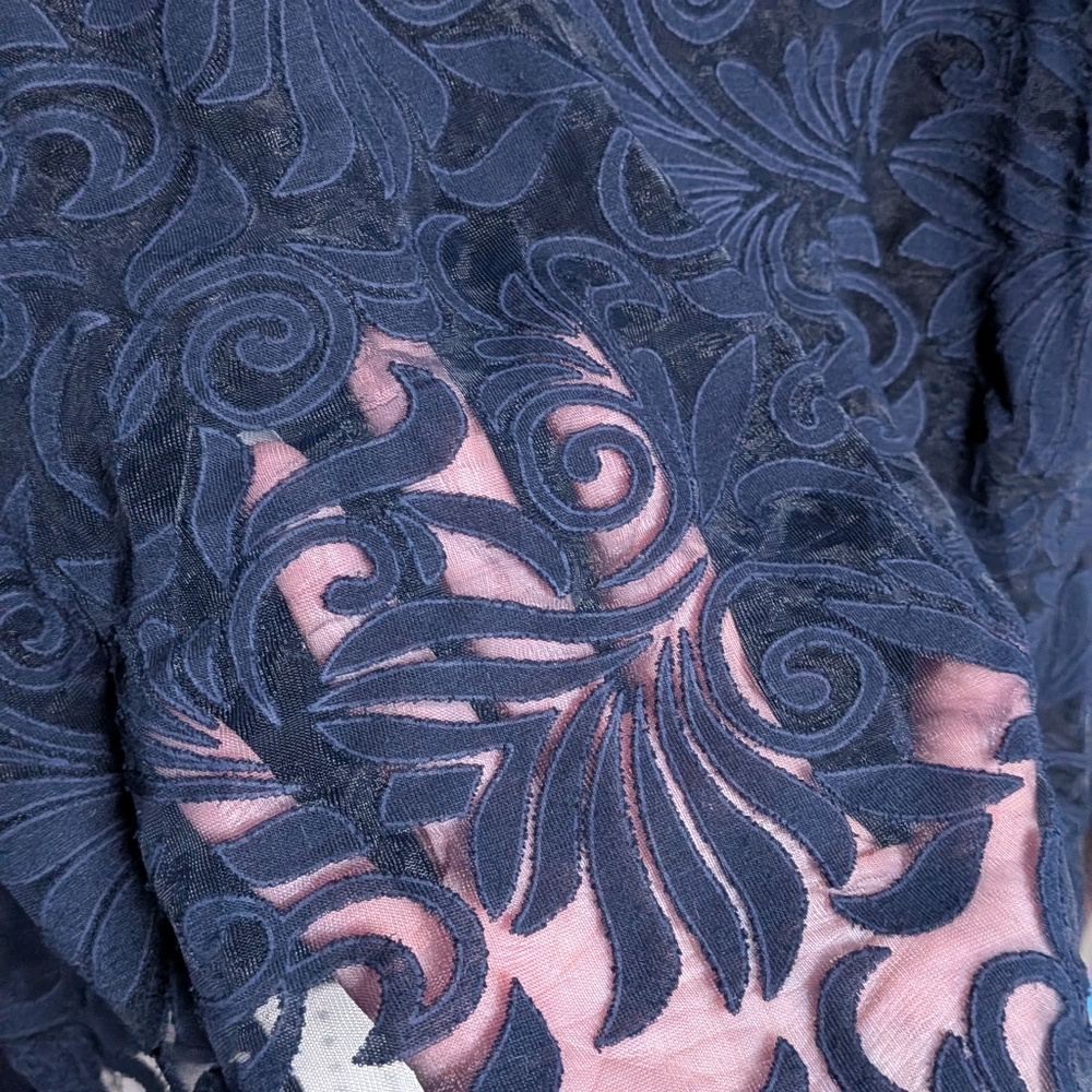 VIP Navy Floral Pattern Short Sleeve Top - Picture 4 of 6